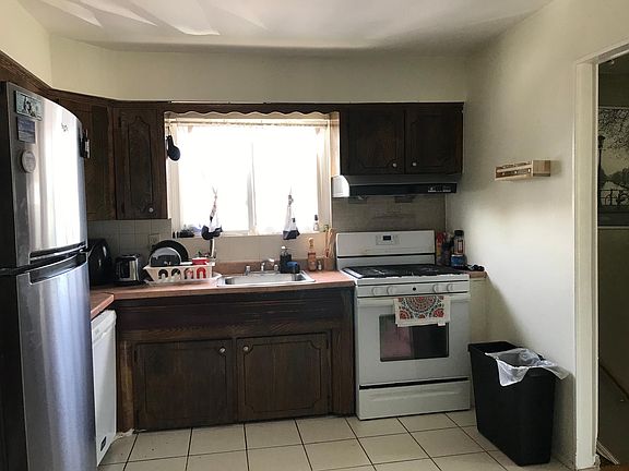 4th image of 36 Spartan Ave Floor 2