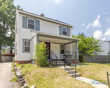 2529 Greenbriar Rd, Toledo, OH, 43607