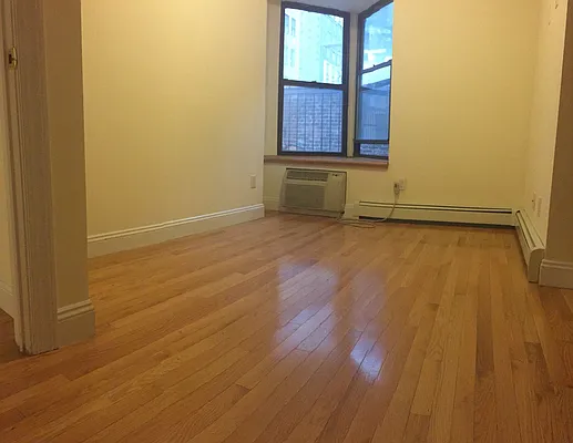 Rented by R&R Management | media 33