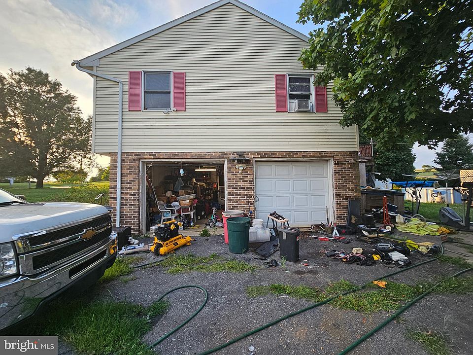2nd image of 1739 Beaver Valley Pike
