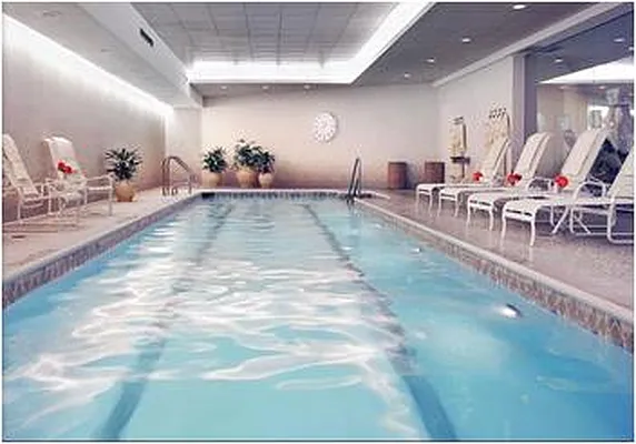 Sold by Century 21 Metropolitan | media 3