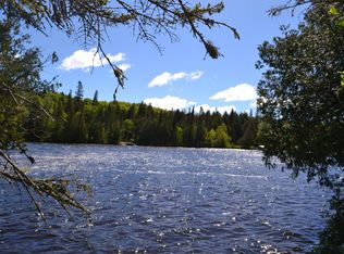 9 Sawmill Ln, Lutsen, MN 55612