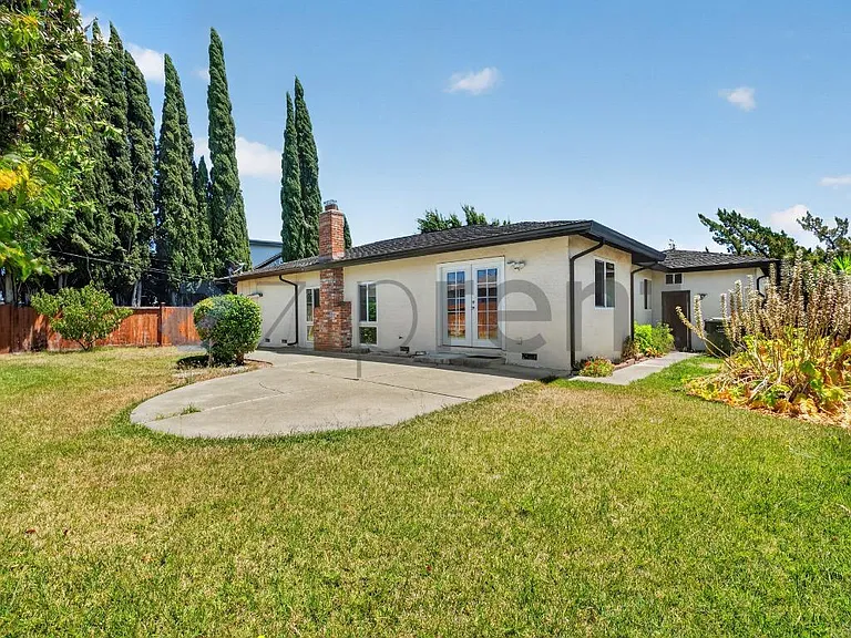 648 San Lorenzo St — Photo 27