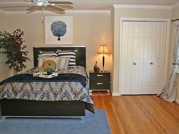 5th image of 10578 E Estates Dr