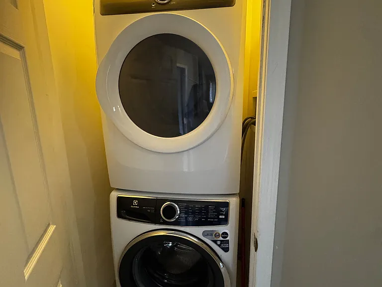 13 Prince William Dr #UPPER — Photo 14