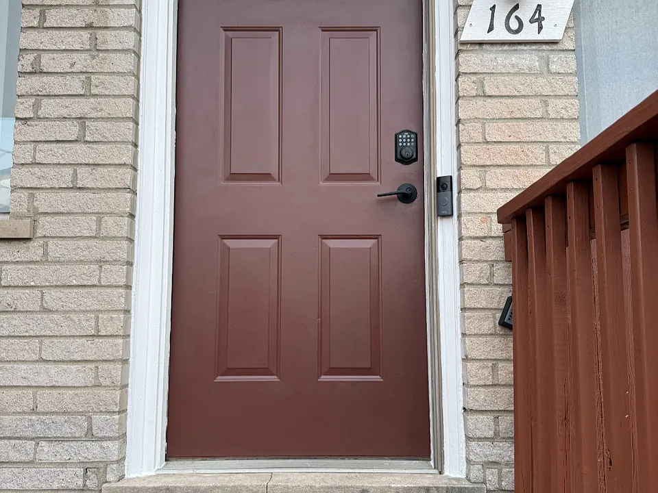 164 Ladd Rd #1