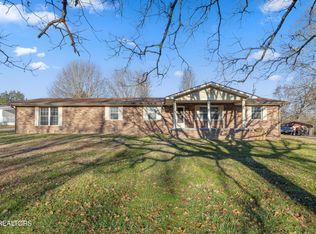 1088 E Wolf Valley Rd, Heiskell, TN 37754