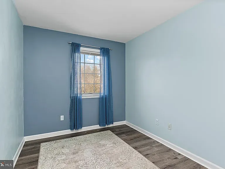 27 Lenox Ct — Photo 19