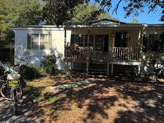 3rd image of 2990 Ferris Dr