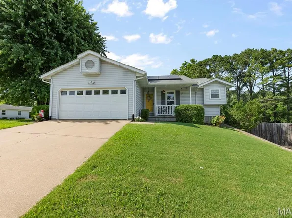 1802 Old Cape Rd, Jackson, MO 63755