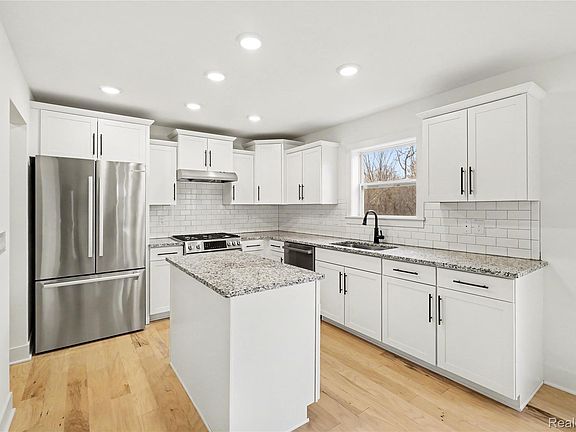 2nd image of 7294 River Rock Dr