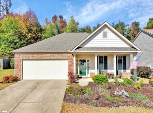 500 Crest Hill Dr, Fountain Inn, SC 29644