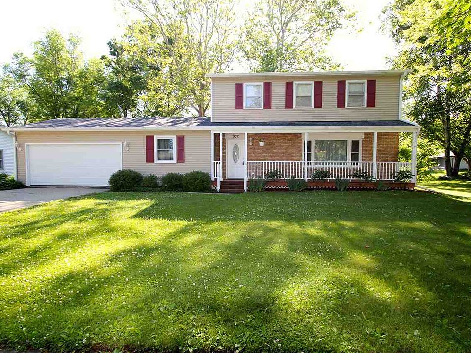 1st image of 1902 Charlotte Dr