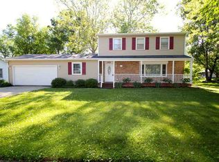 1902 Charlotte Dr, Rockford, IL 61108