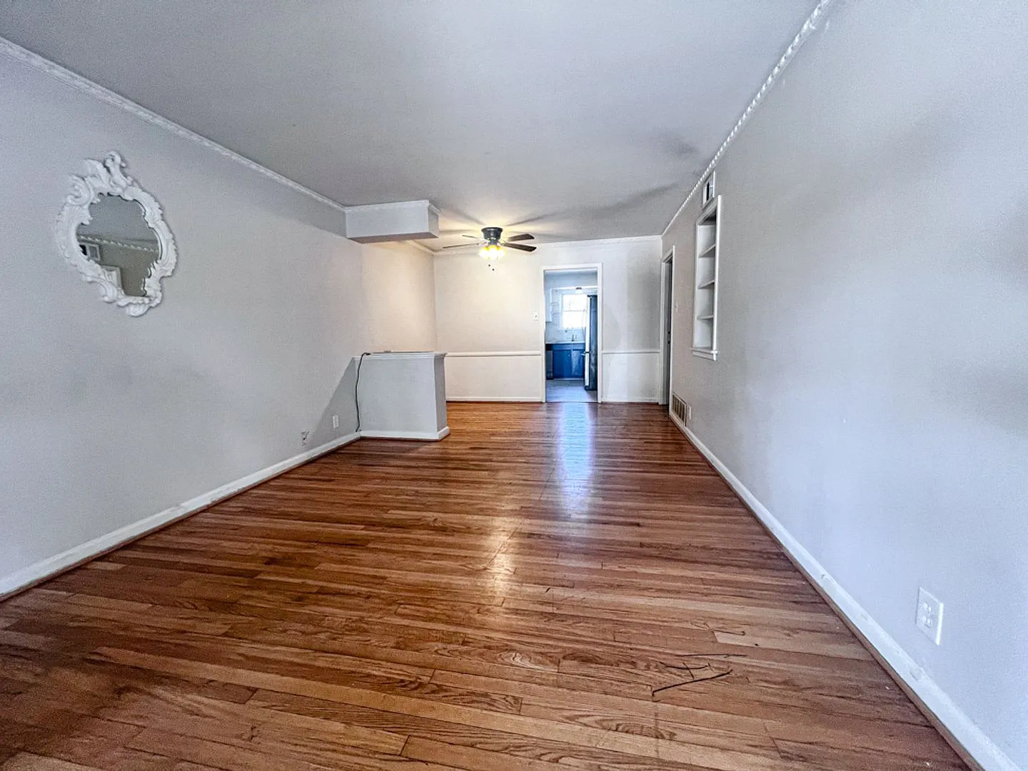 Charming 3-Bedroom Home in Dallas! — Photo 4