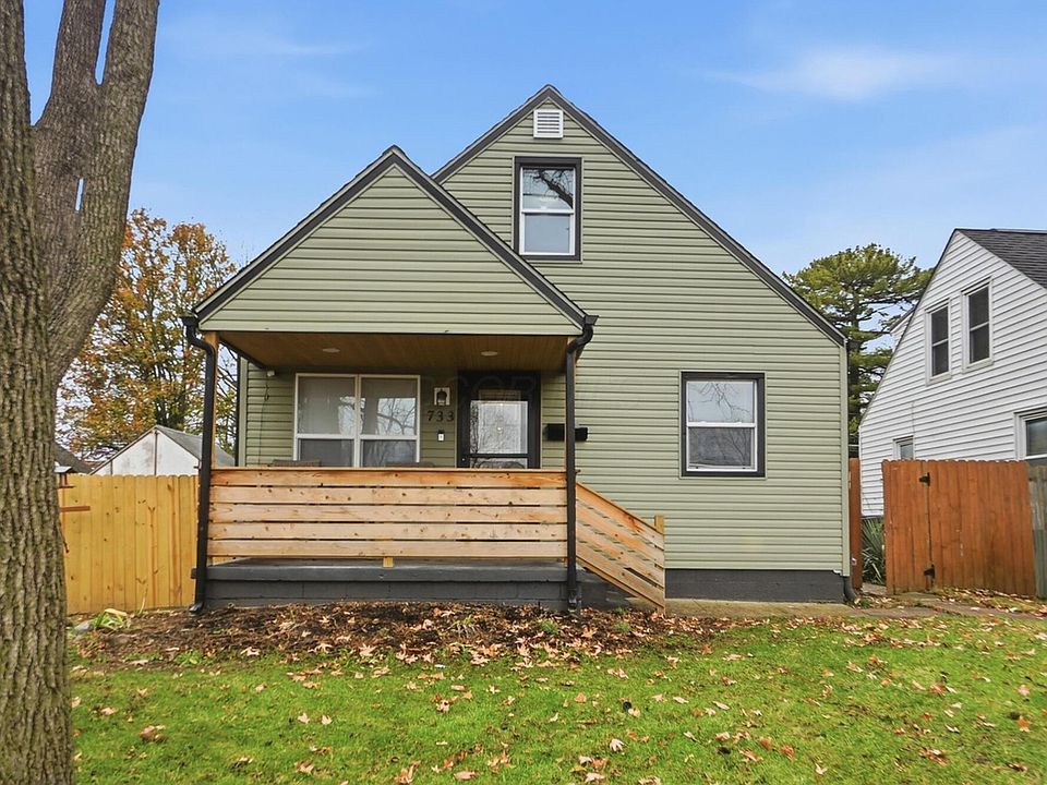 1st image of 733 S Napoleon Ave