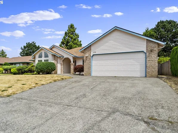 2730 NE Roberts Ave, Gresham, OR 97030