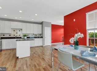 8784 Stonehouse Dr, Ellicott City, MD 21043