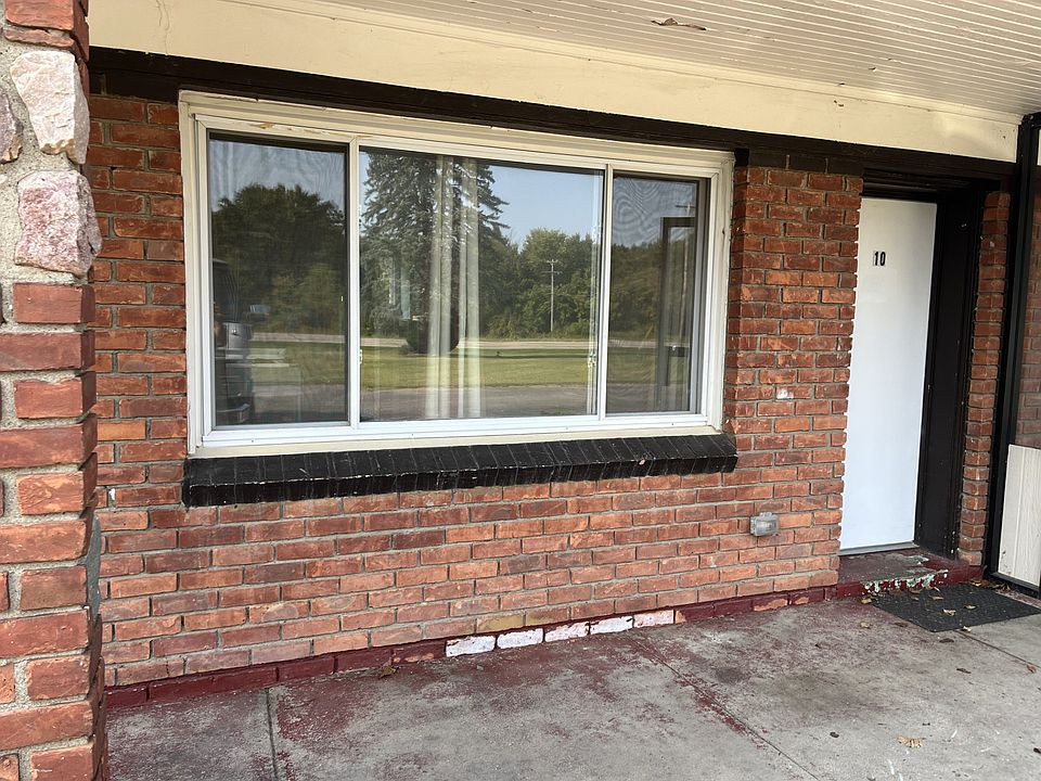 1st image of 16200 Dixie Hwy Unit 10