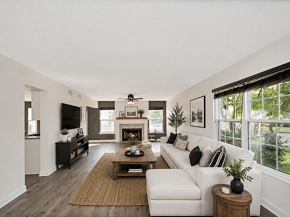 4th image of 16100 Carlow Cir