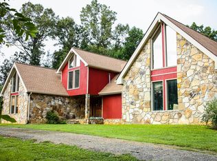 2430 Old Hwy #32, Newport, TN 37821