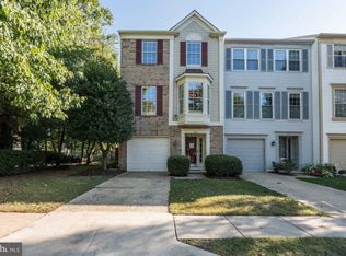 353 Barnfield Sq NE, Leesburg, VA 20176