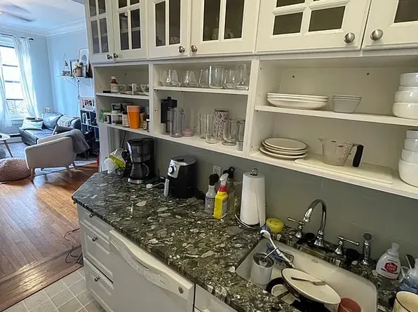 160 West 72nd Street image 10 of 11