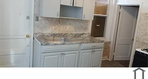 1509 Womrath St — Photo 11