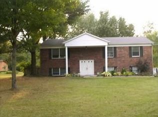 7243 Hopkins Rd, Hamilton Twp, OH 45039