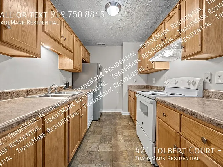 421 Tolbert Ct #C — Photo 24