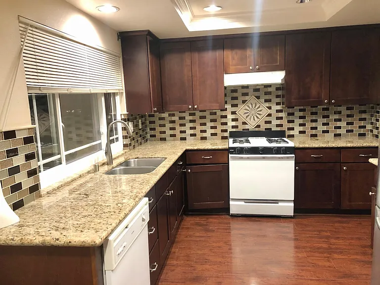 207 Los Padres Ln — Photo 5
