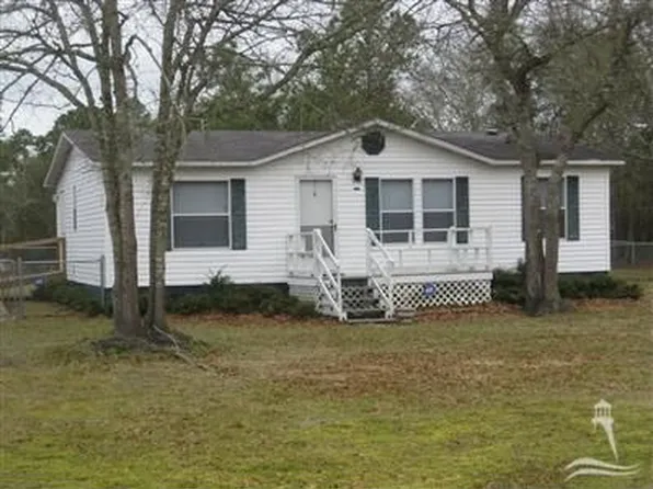 4630 W Trace Dr SE, Southport, NC 28461