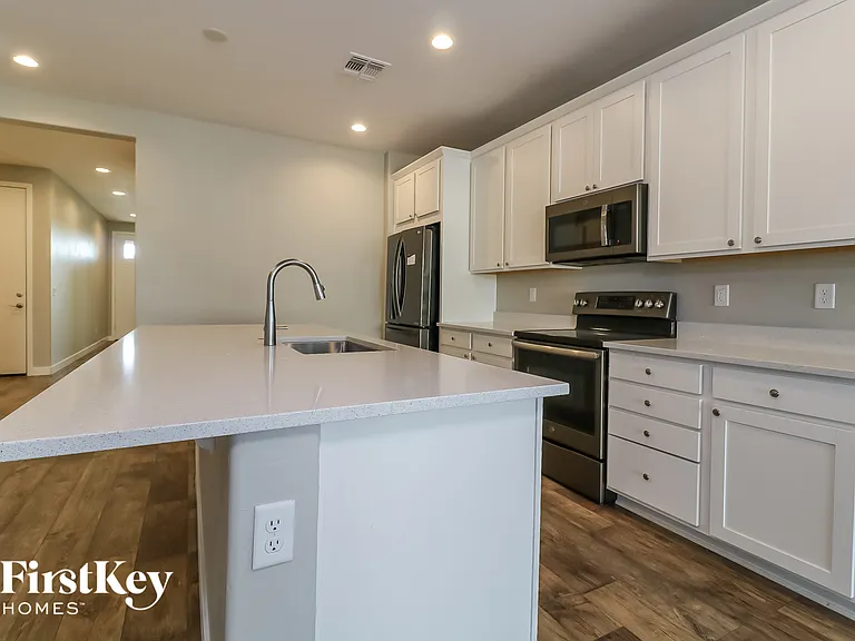 19690 W Turney Ave — Photo 5