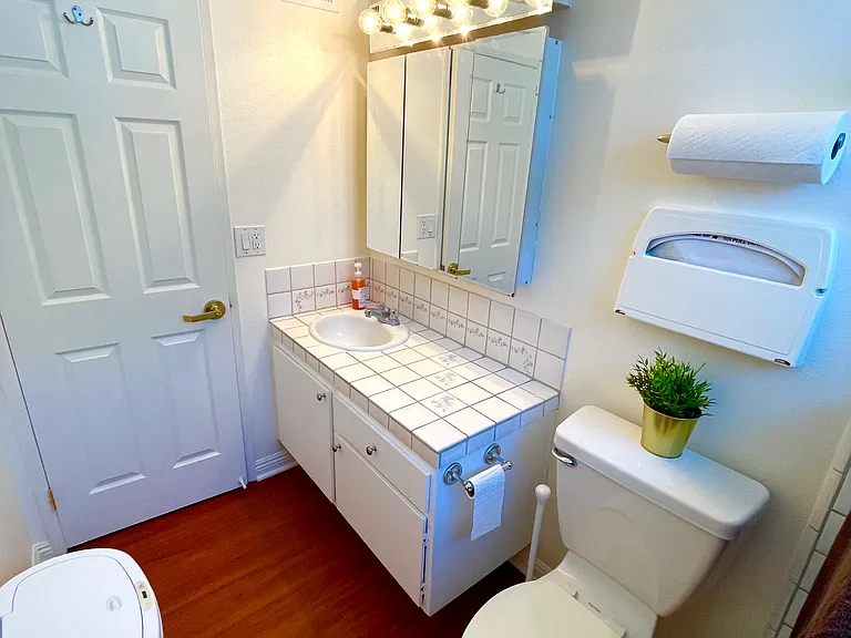 2259 N Marter Ct — Photo 14