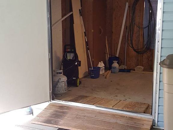 5th image of 11039 Maverick Dr