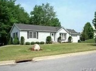 52 Amy Ln, Middletown, NY 10941