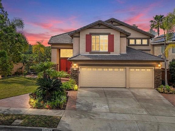 3rd image of 12204 Briar Knoll Way
