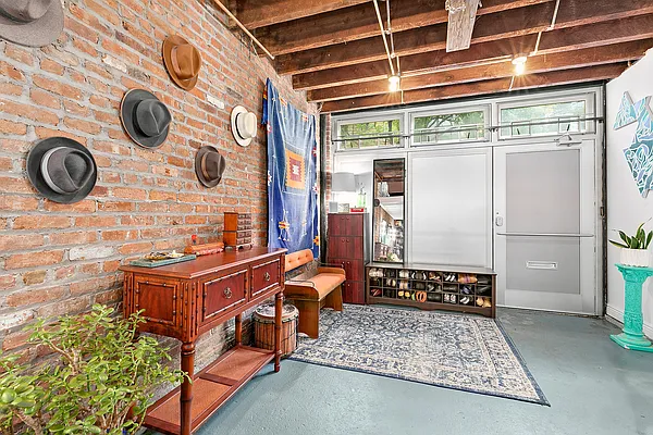 Rented by Corcoran | media 19