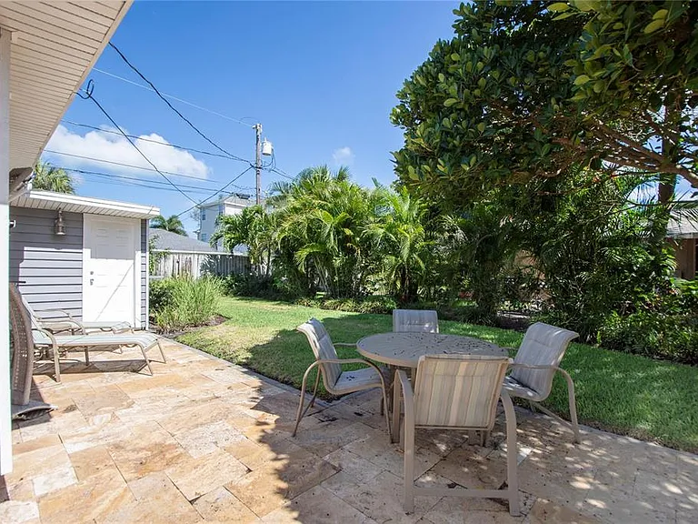 3200 W De Bazan Ave — Photo 26