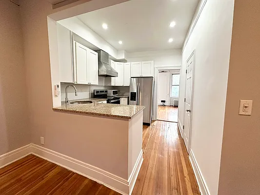 Rented by Camelot Realty Group | media 8