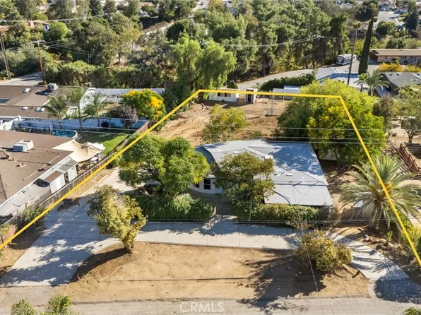 33467 Washington Dr, Yucaipa, CA 92399