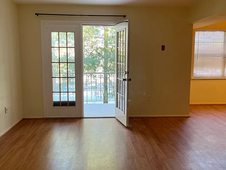 207 Green Hollow Dr #207 — Photo 19