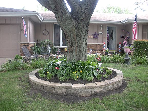 3rd image of 25006 W Willow Dr