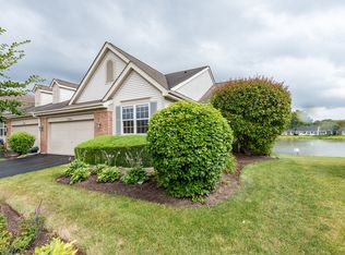 1225 E Oakwood Dr, Fox Lake, IL 60020