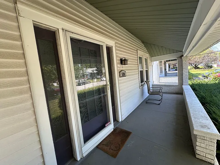 528 E Barbee Ave — Photo 13