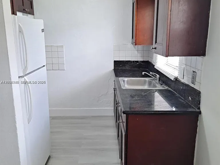 4090 NW 31st Ter #3 — Photo 2