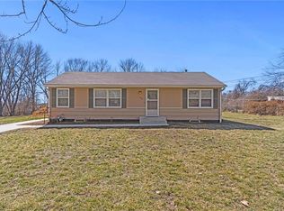 605 E 126th St, Kansas City, MO 64145