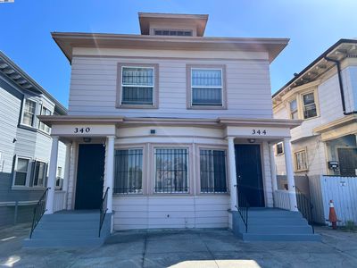 340 International Blvd, Oakland, CA, 94606