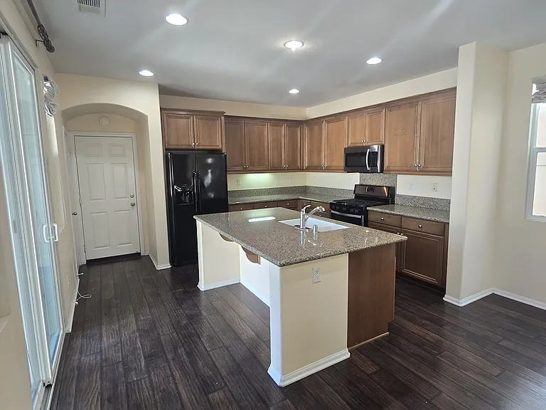 27648 Verbena Ct — Photo 6