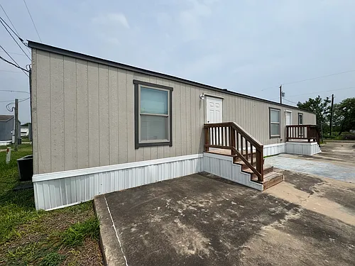 3707 E US Business Photo 1